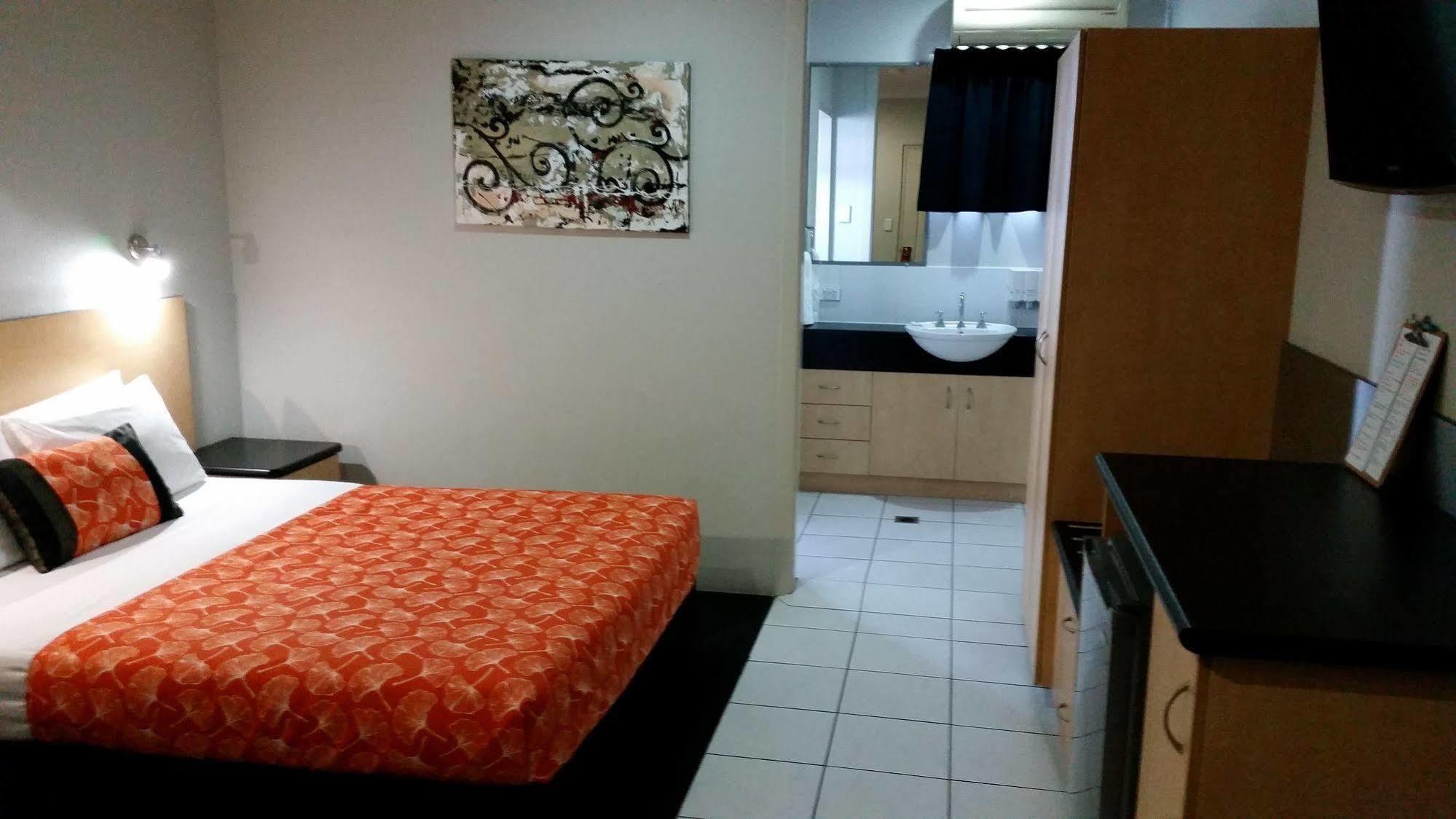 Alara Motor Inn Mackay Eksteriør billede